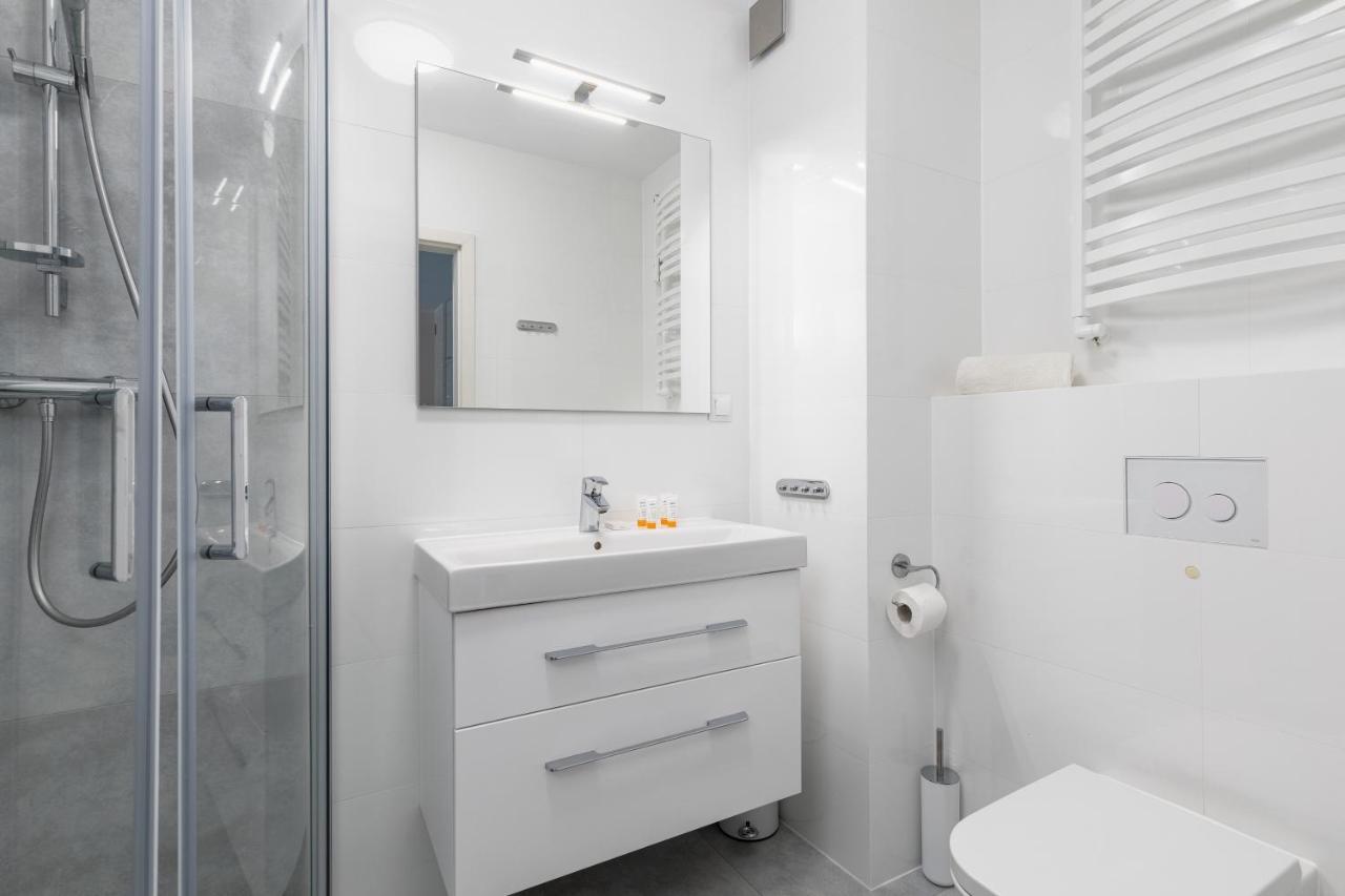 Blizej Morza II Apartament Z Garazem By Renters Apartment Колобжег Екстериор снимка
