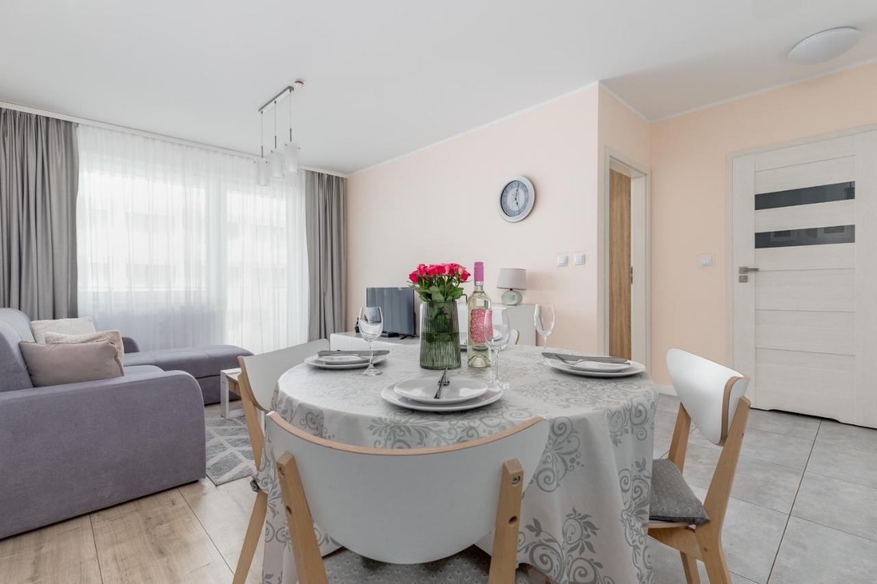 Blizej Morza II Apartament Z Garazem By Renters Apartment Колобжег Екстериор снимка